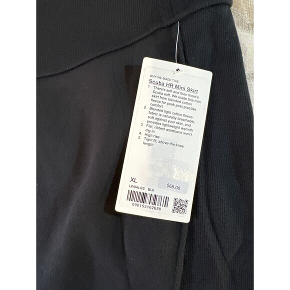 Lululemon Scuba High-Rise Mini Skirt Size XL Black NWT Soft Cotton Fleece Casual - Picture 4 of 7
